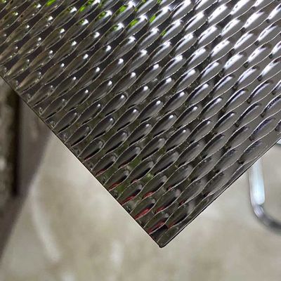 Folha de metal de aço inoxidável de corte personalizado com padrão de 5WL espessura 0,3 mm